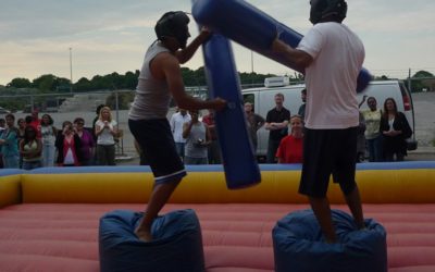 Why you should throw a Company BBQ this summer – Inflatables and Oversized