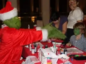 Dr Seuss & The Grinch Entertainment