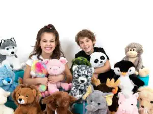 Kids with stuffed animals